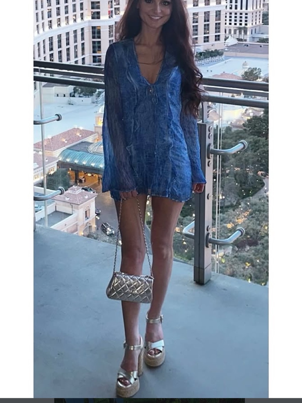 Vibrant Blue Long Sleeve Mini Dress
Rococo Sand Mini